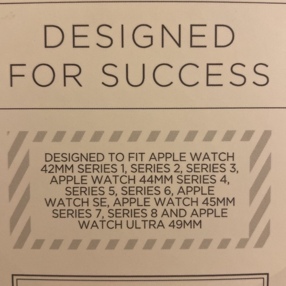 Magnetic Mesh Band, Silver, for Apple Watch by PLATINUM, in Box-NWT, Great Gift! - Picture 2 of 9